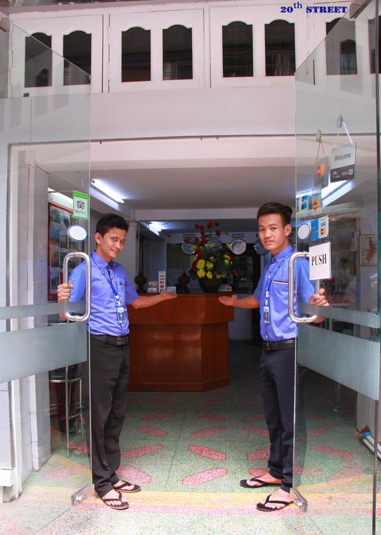 20Th Street Hostel Yangon Exterior photo