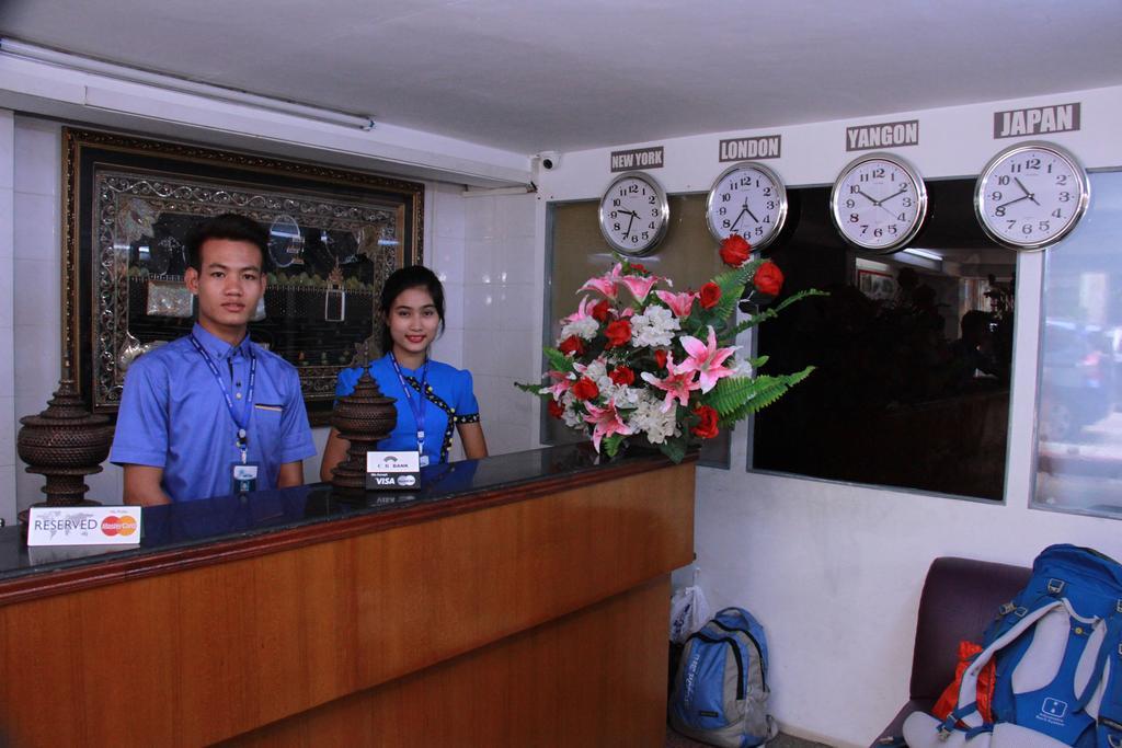 20Th Street Hostel Yangon Exterior photo