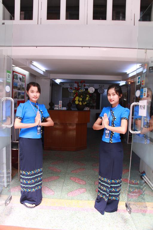 20Th Street Hostel Yangon Exterior photo